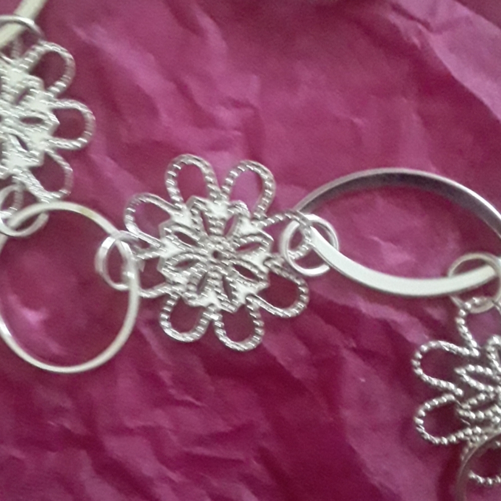 Necklace - Picture 3 of 3